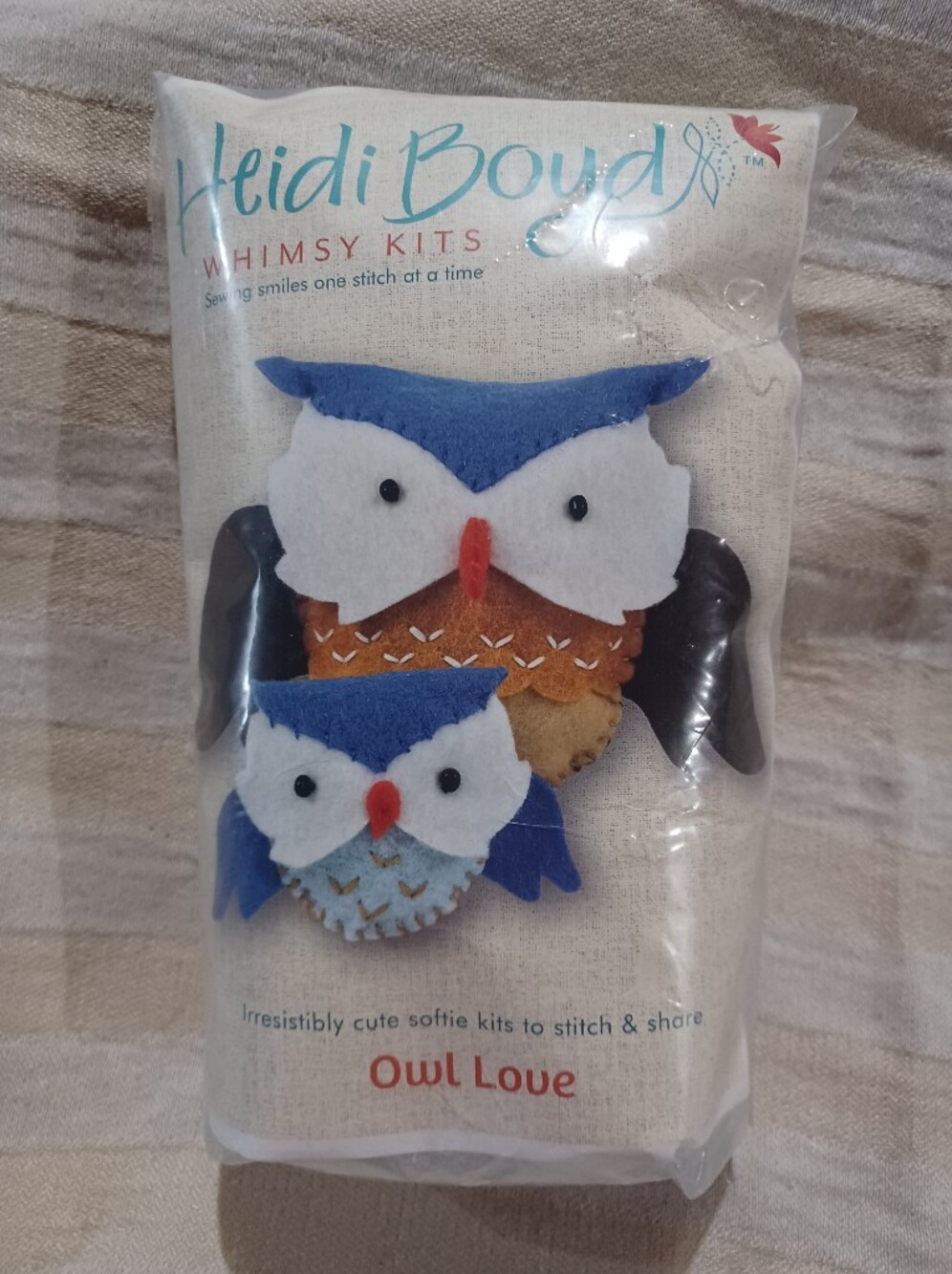 Heidi Boyd Owl Love Felt Kit — Blue & Brown